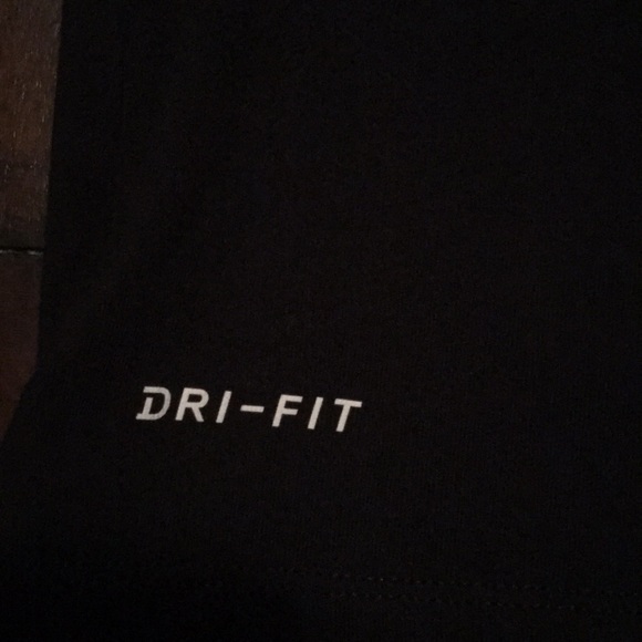 NIKE NEW DRI FIT SHIRT - Picture 3 of 4